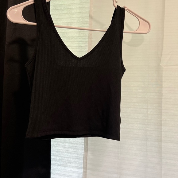 SHEIN Tops - SHEIN Black Crop Top with Modern Elegance